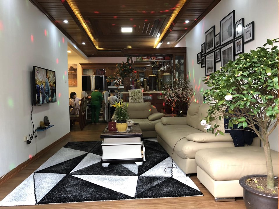 Bán tòa nhà Đại Cồ Việt 6 tầng, ô tô đỗ cửa, dân trí cao, vừa ở vừa cho thuê, 5 phút ra thẳng bờ hồ
